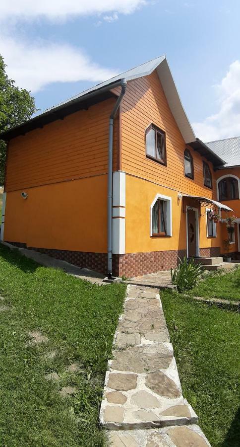 Guest House Karpaty ヤレムチャ エクステリア 写真
